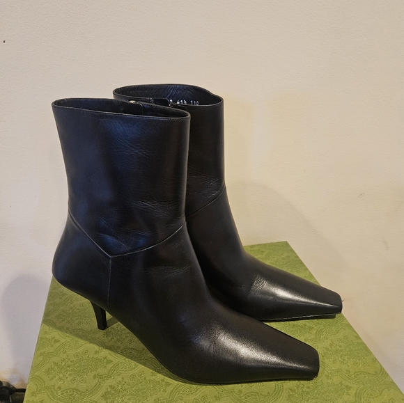 Gucci Blondie 55mm Ankle Boots - Picture 4 of 10